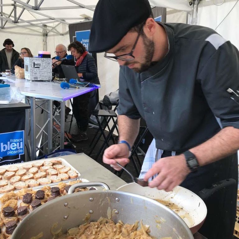 démo du chef de l'auberge les tilleuls dans l'oise, bistrot de pays