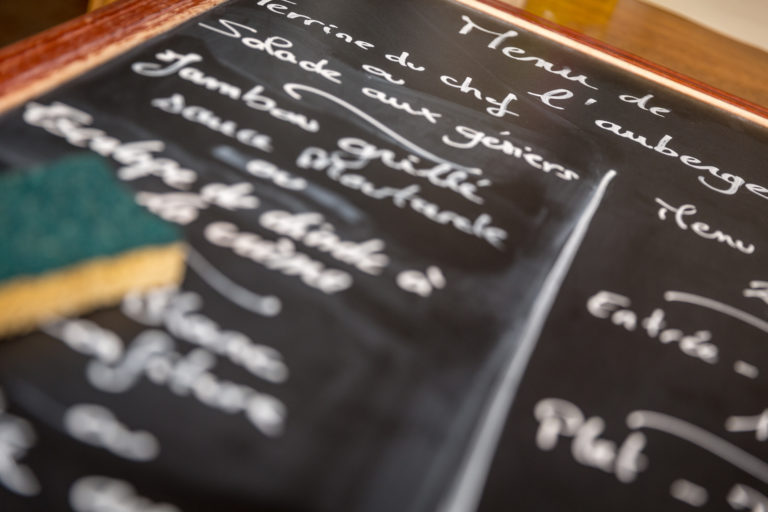 le menu du jour du restaurant l'auberge les tilleuls dans l'oise